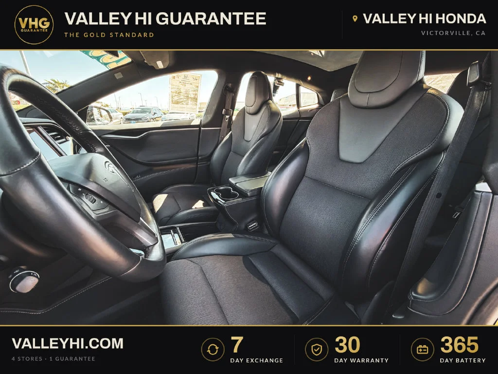 Used 2018  Tesla  image 16