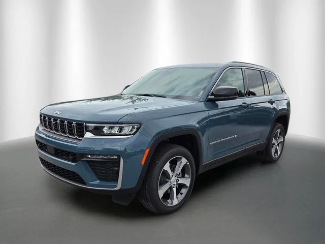 New 2026 Steel Blue Exterior Paint Jeep Limited image 2