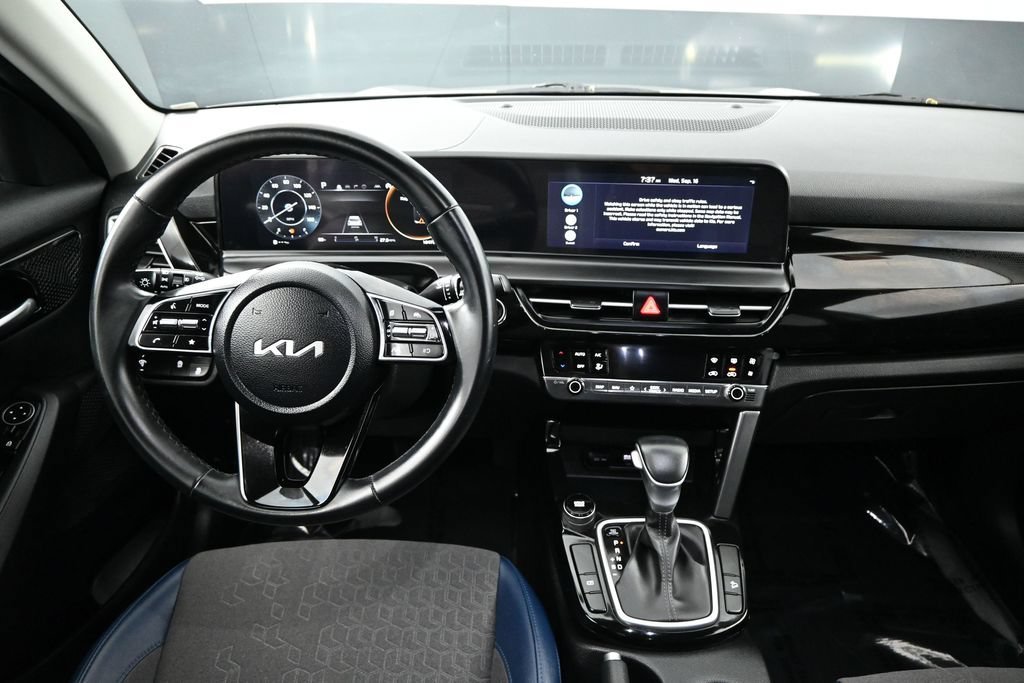 Certified Used 2024 Steel Gray Kia S image 12