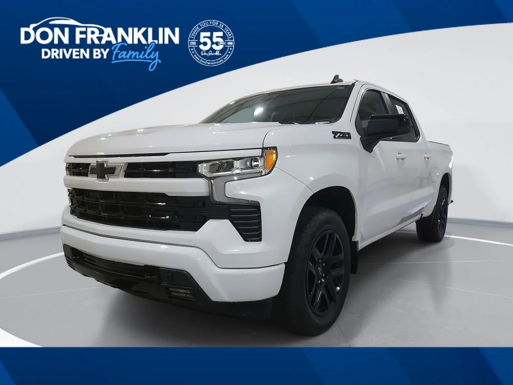Used 2023 White Chevrolet RST image 1