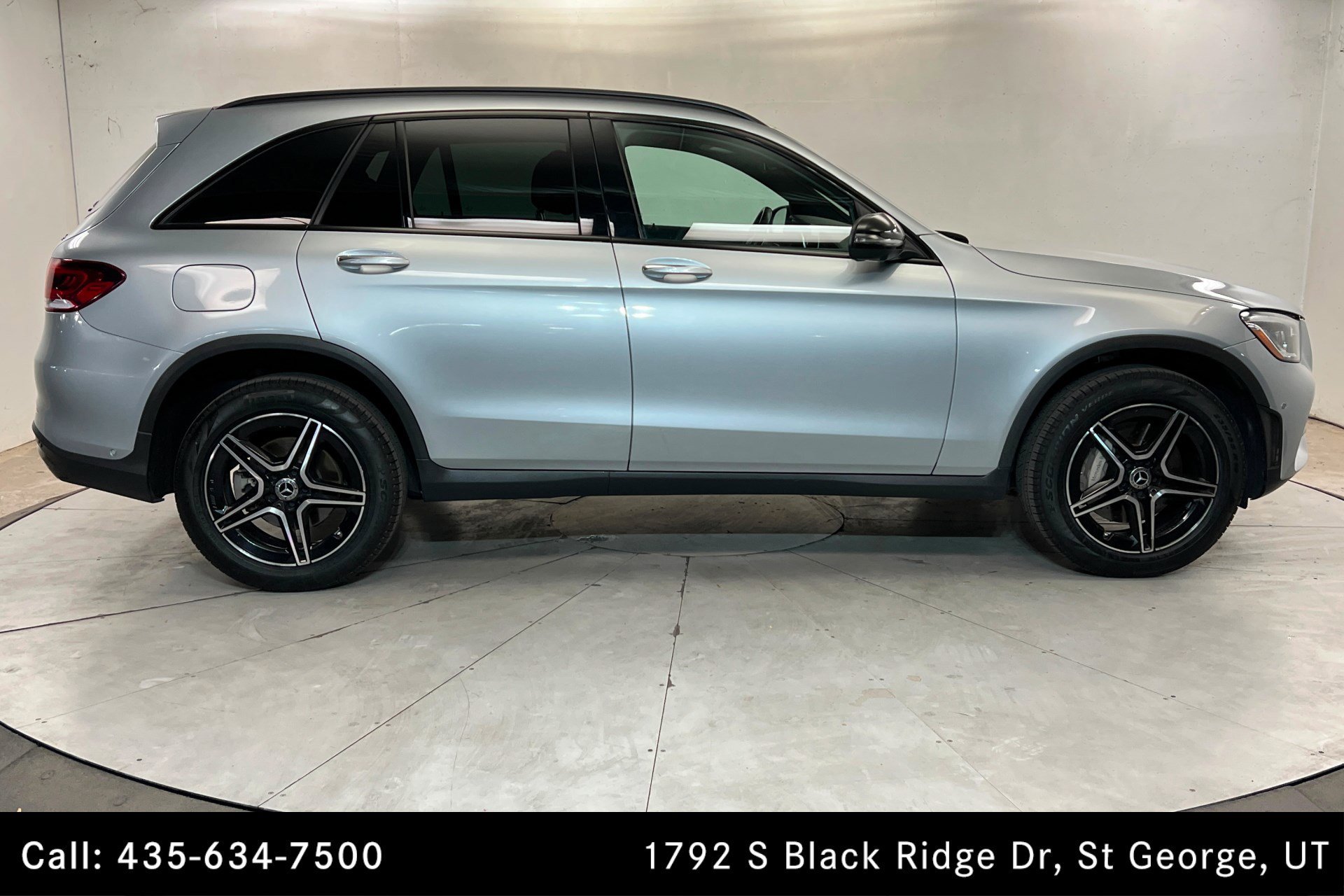 Certified Used 2022 CIRRUS SILVER METALLIC Mercedes-Benz GLC 300 image 7