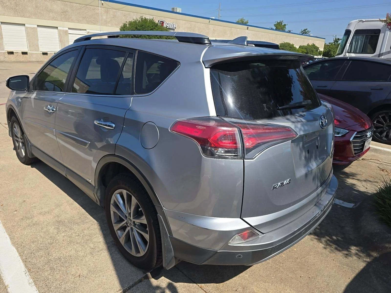 Used 2017 Silver Sky Metallic Toyota Limited image 2