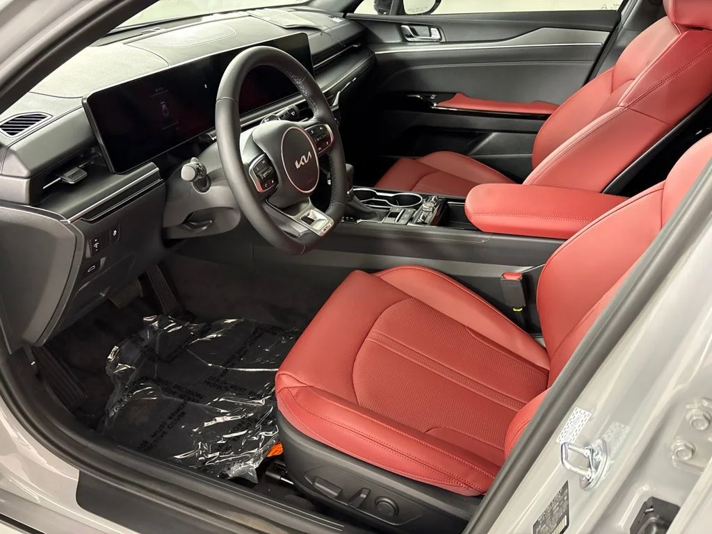 New 2026 Wolf Gray Kia GT-Line FWD image 26