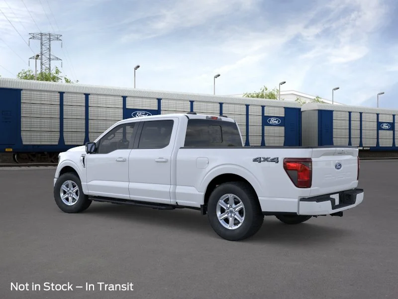 New 2026 Oxford White Ford XLT image 4