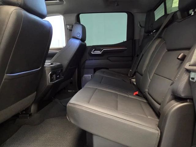 Used 2025 Silver GMC Denali image 12