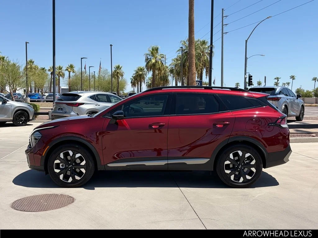 Used 2023 Red Kia X-Line Prestige image 3