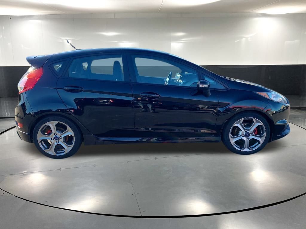 2016 Ford Fiesta ST photo 3