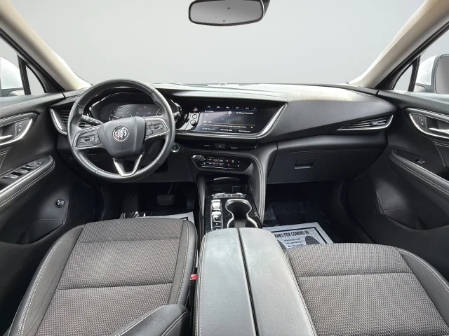 Used 2022 White Buick Preferred image 9
