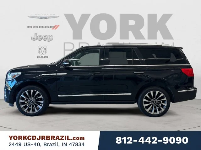 Used 2021 Black Lincoln Reserve image 2