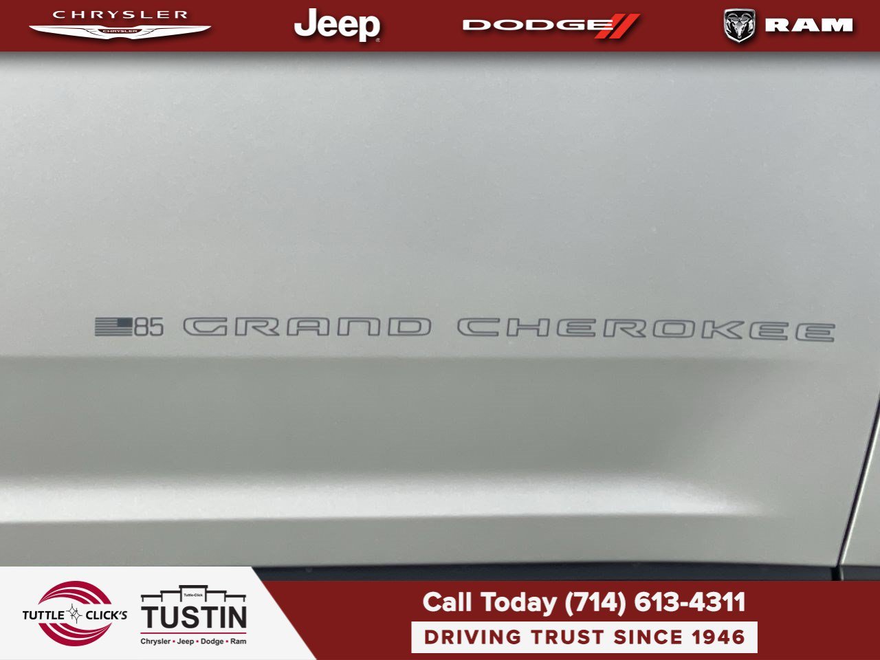 New 2026 Silver Zynith Exterior Paint Jeep 85th Anniversary Edition image 8