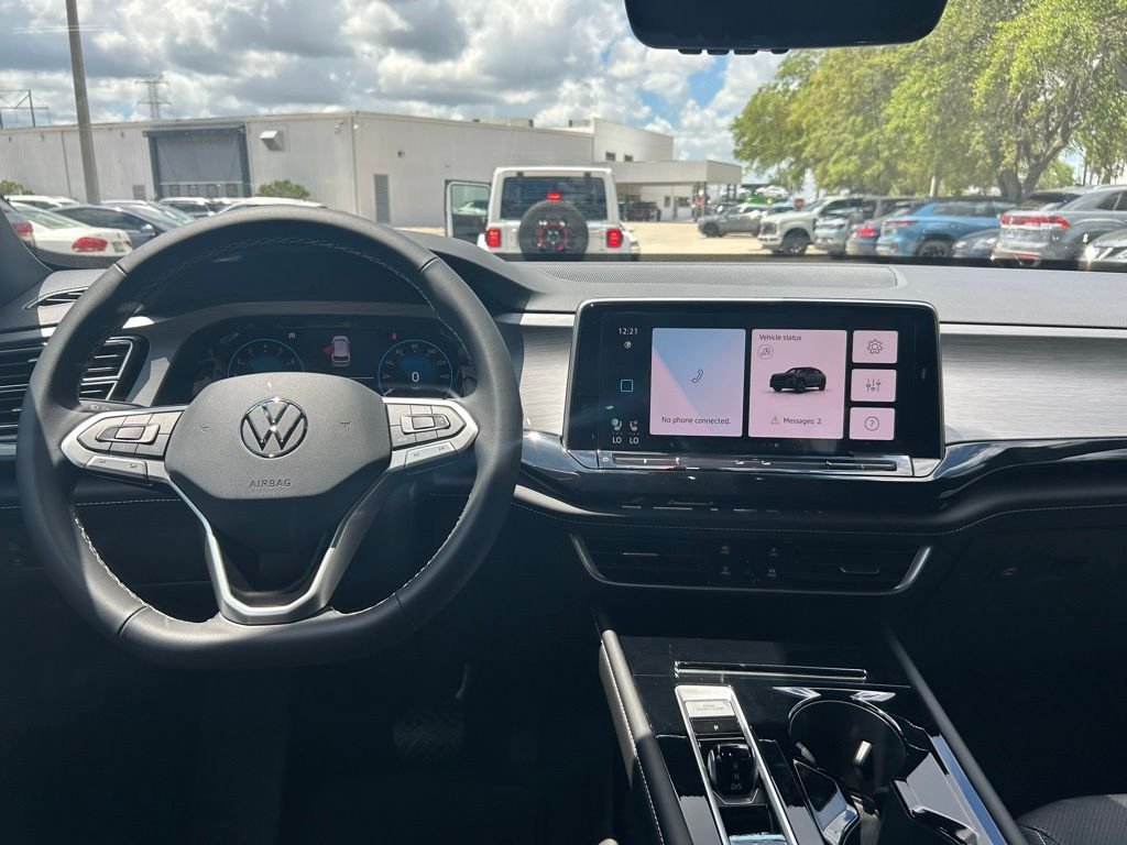 New 2026 Silver Volkswagen 2.0T SE w/Technology image 51