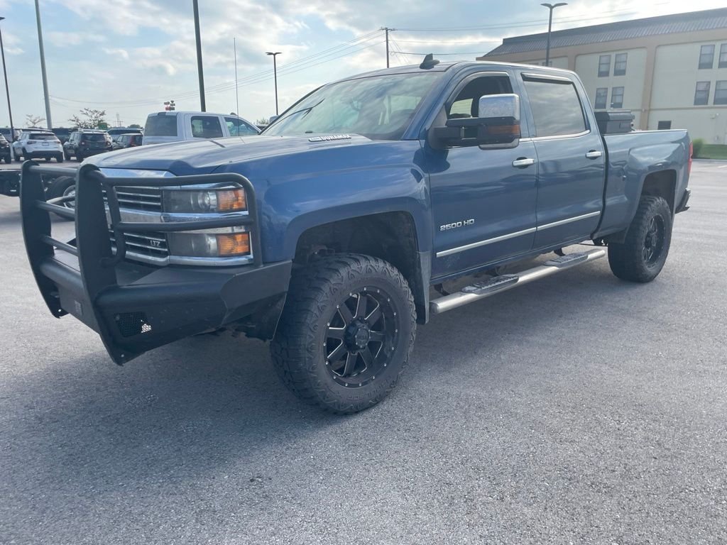 Used 2015 Blue Chevrolet LTZ image 1