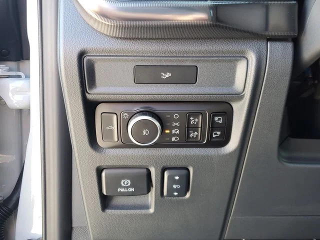 New 2026 Avalanche Ford Lariat® image 21