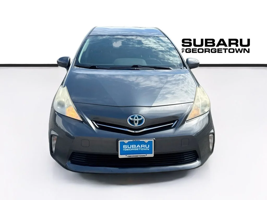 Used 2014 Gray Toyota Three image 2