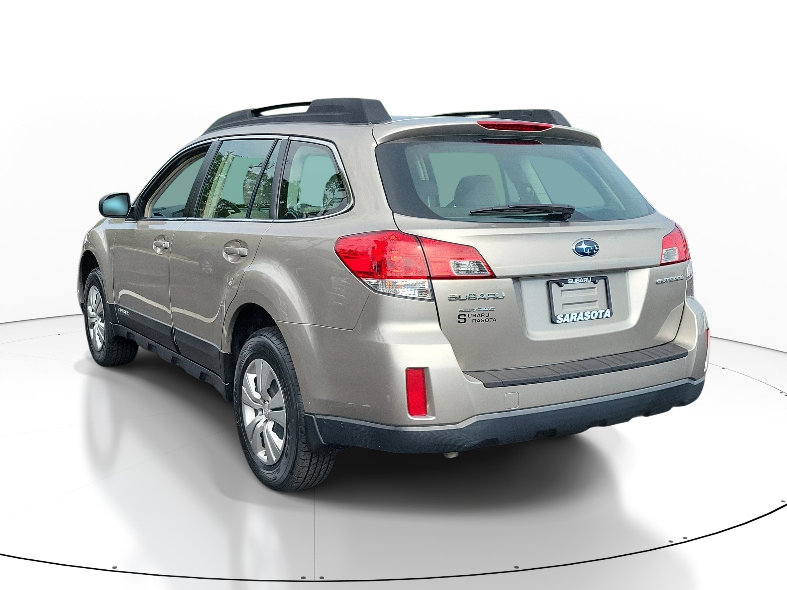 Used 2014 Tungsten Metallic Subaru 2.5i image 4