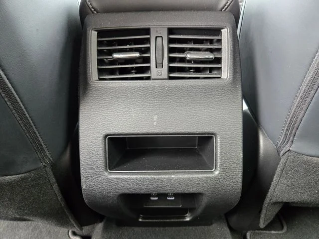 Used 2025 Gray Mitsubishi SE image 16