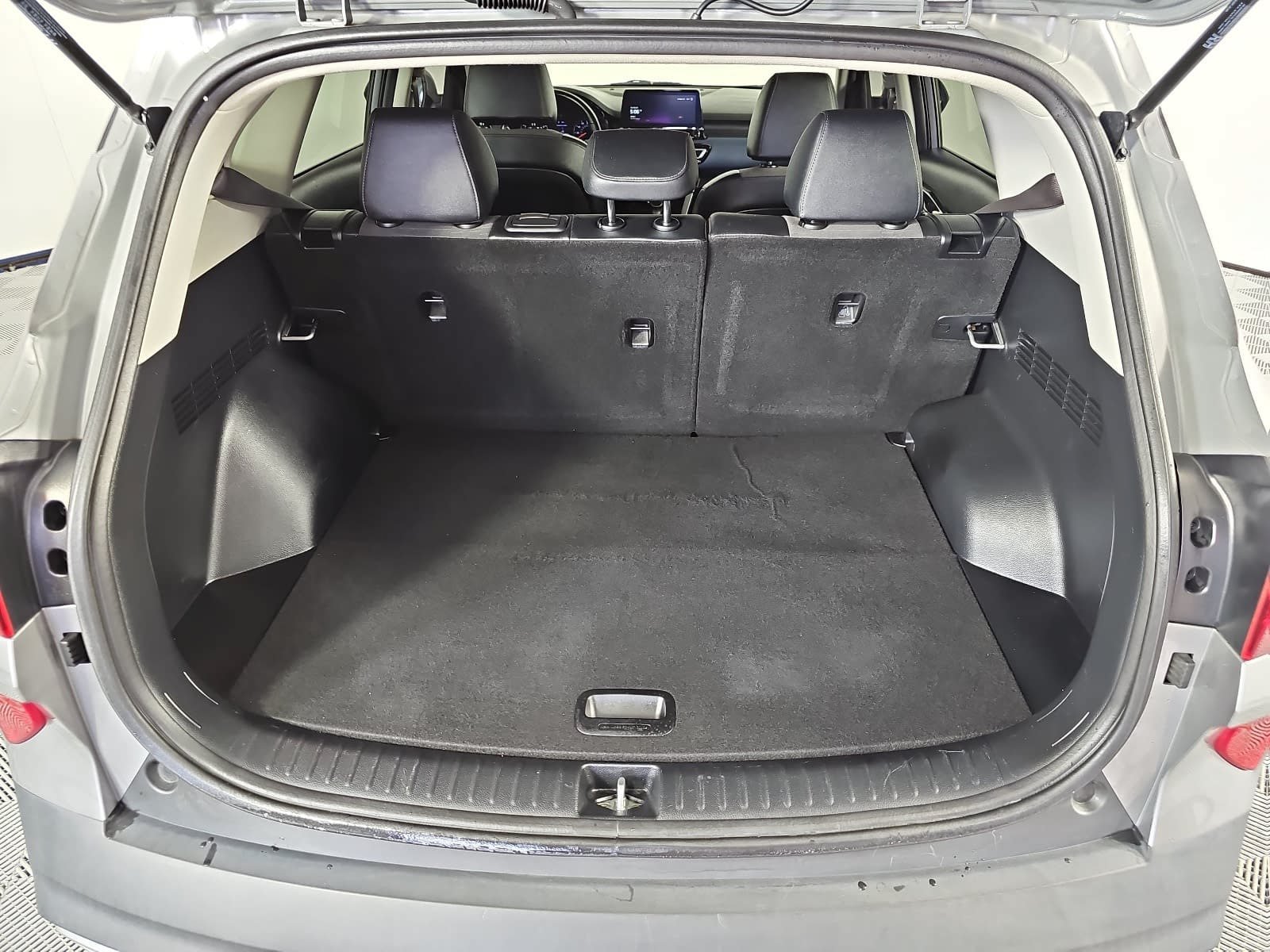 Used 2023 Gray Kia S image 11