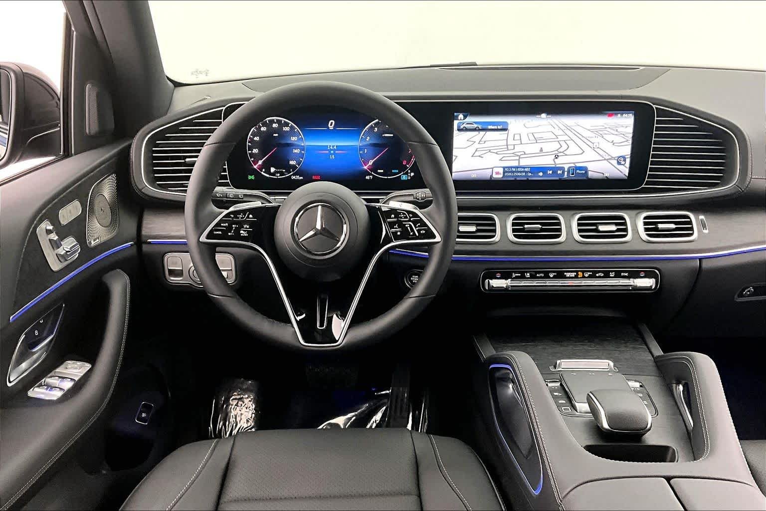 New 2026 MANUFAKTUR Silicon Grey Mercedes-Benz GLE 450 image 15