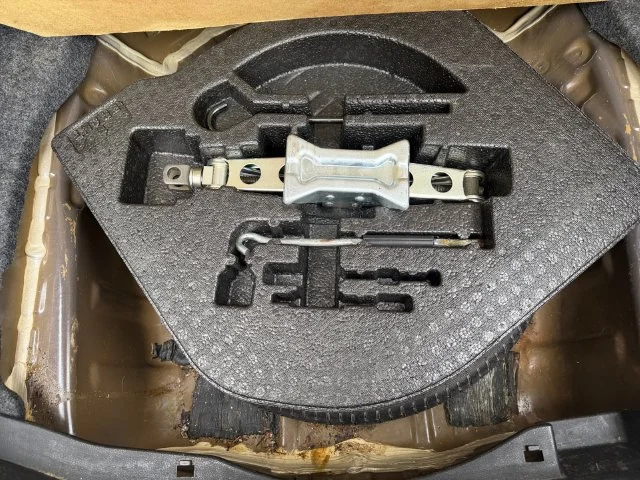 Used 2013 Blue Honda EX image 38
