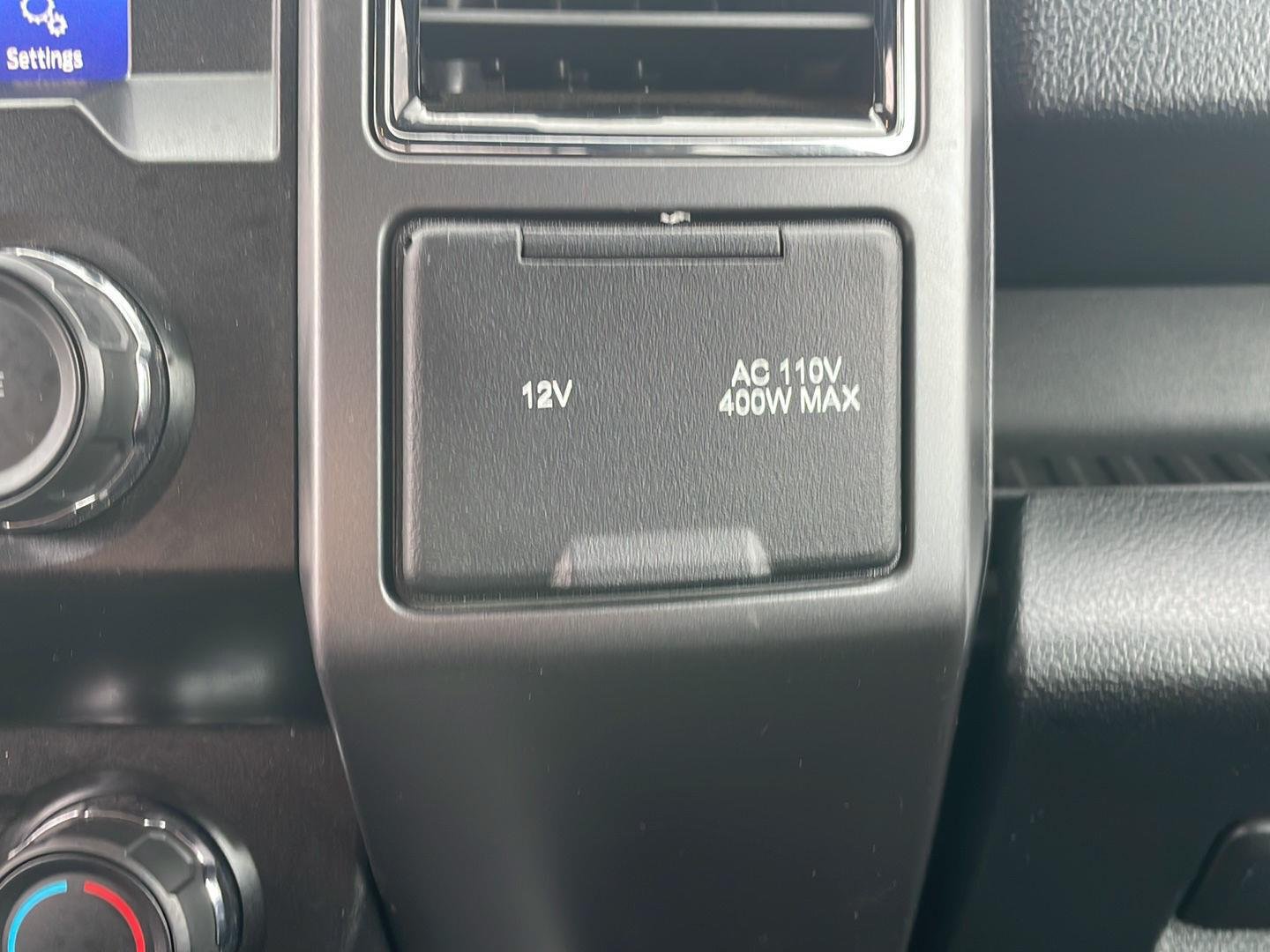 Used 2020 Oxford White Ford XLT image 24