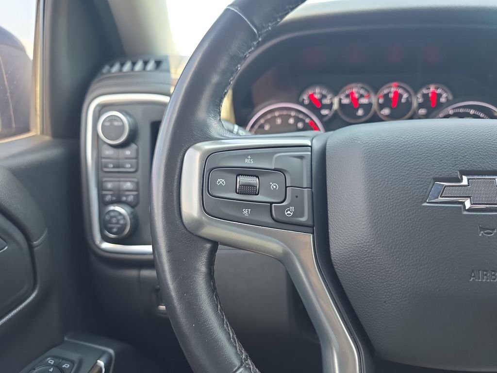 Used 2022 Northsky Blue Metallic Chevrolet RST image 19