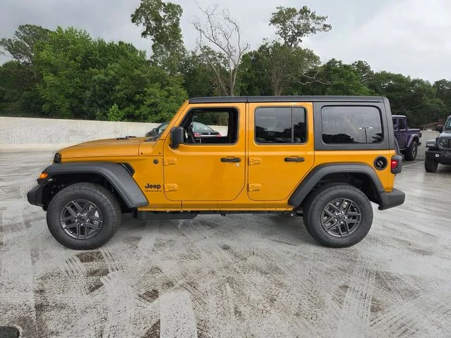 New 2026 Goldilocks Exterior Paint Jeep Sport S image 4