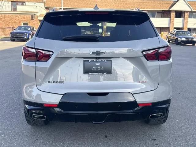 Used 2021 PEWTER METALLIC Chevrolet RS image 7