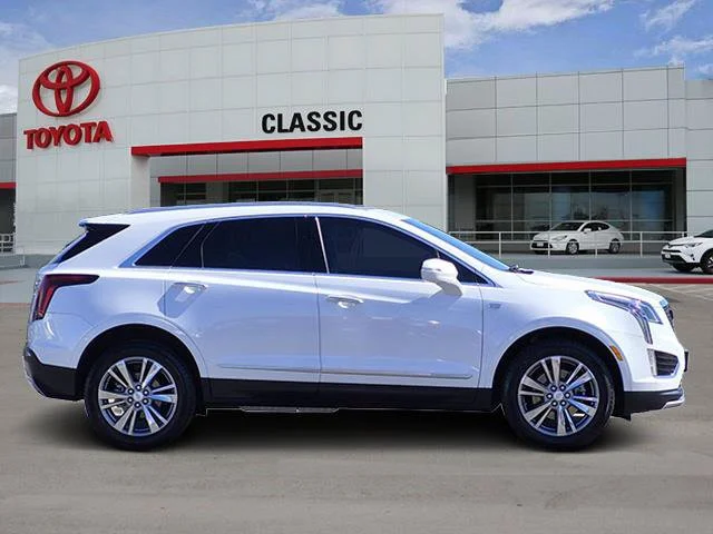 Used 2024 Crystal White Tricoat Cadillac Premium Luxury image 3