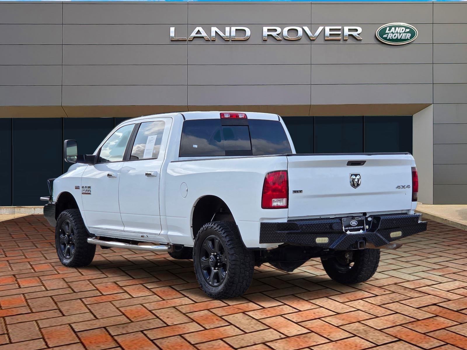 Used 2015 Bright White Clearcoat Ram SLT image 6