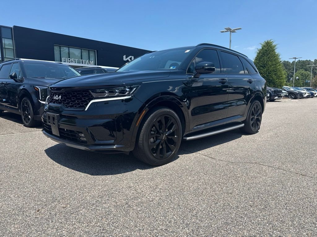 Used 2023 Black Kia SX image 1