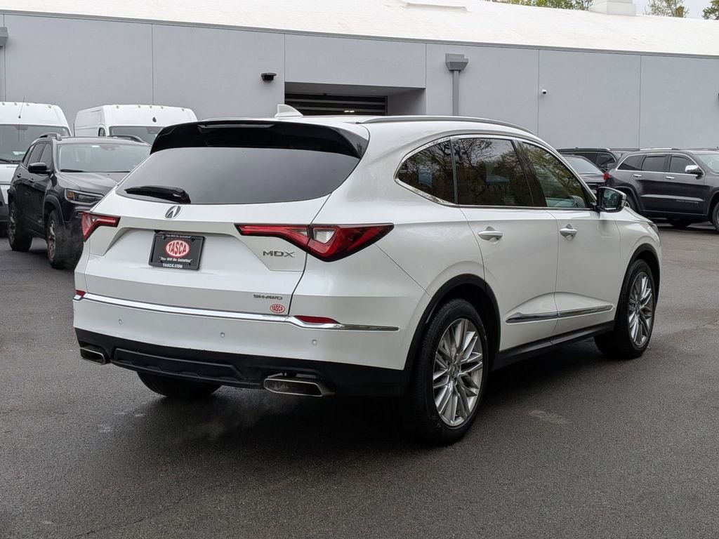 Used 2023  Acura Advance image 3