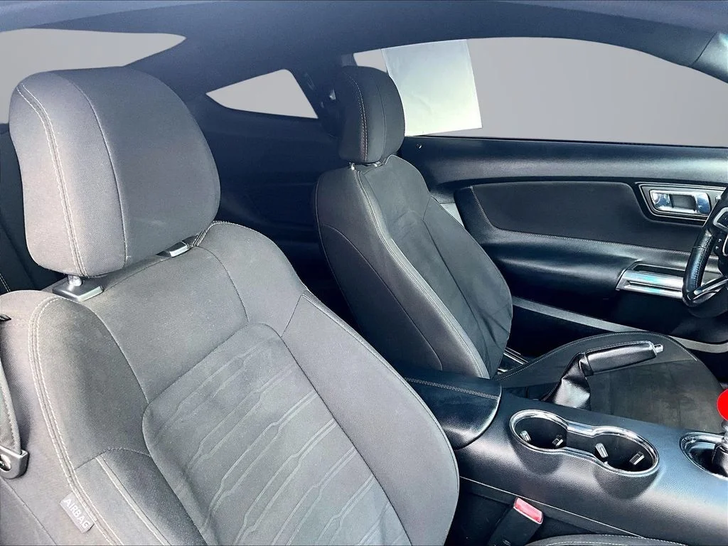 Used 2016 Gray Ford GT image 7