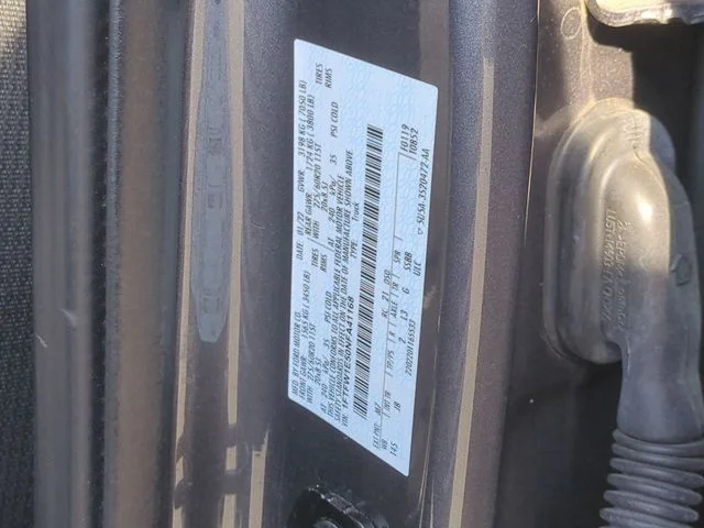 Used 2022 Gray Ford XL image 26