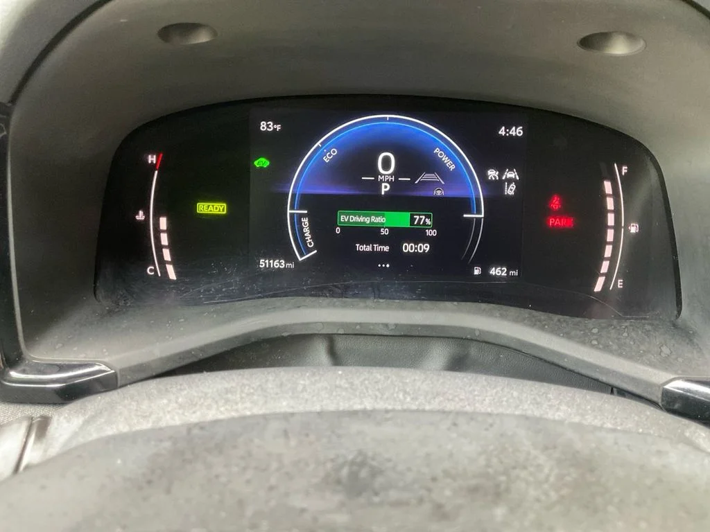 Used 2025 Silver Toyota LE image 19
