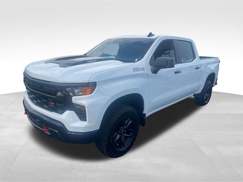 Used 2026 White Chevrolet Custom Trail Boss image 7