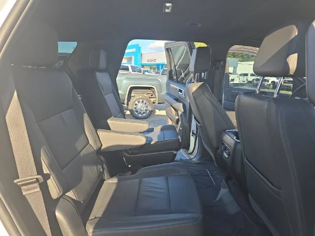 Used 2026 White Chevrolet LT image 12