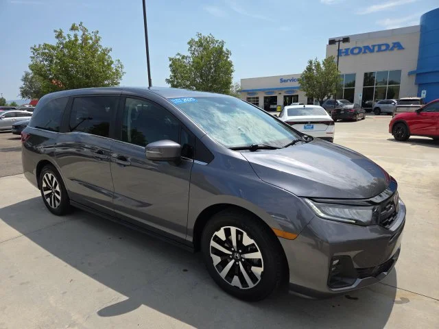 Used 2025 Modern Steel Honda EX-L image 3