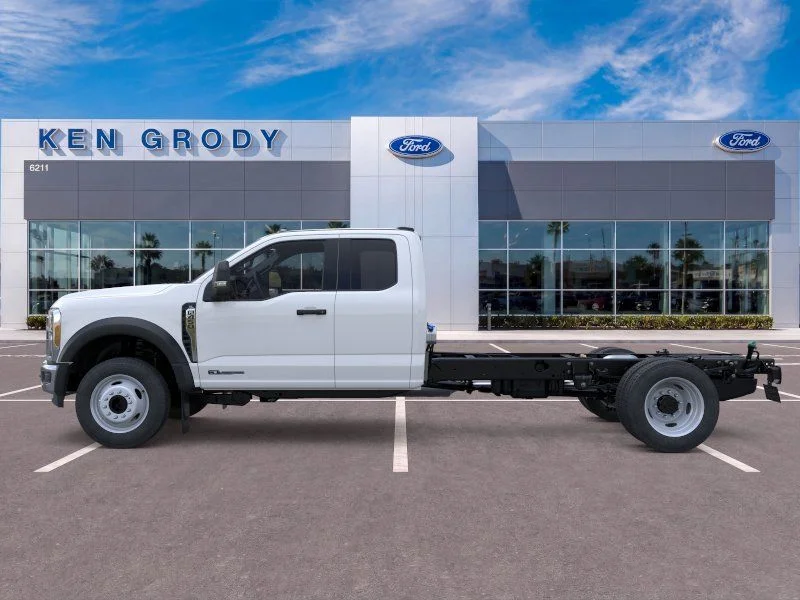 New 2026 White Ford XL image 5