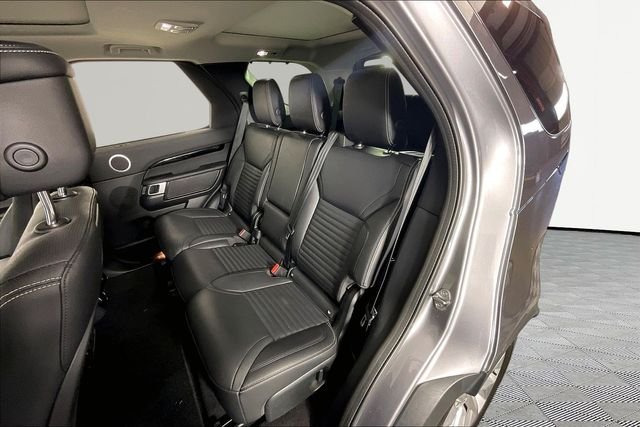 Used 2024 Gray Land Rover S image 19