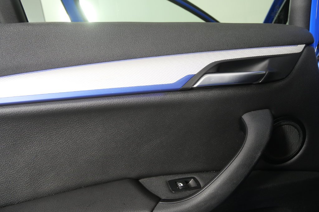Used 2021 Misano Blue Metallic BMW xDrive28i image 14