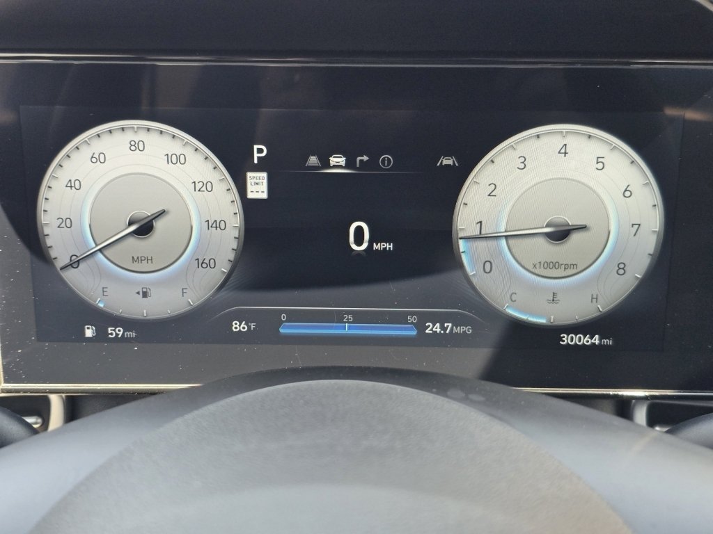 Used 2025 Fluid Metal Hyundai SEL Convenience image 16