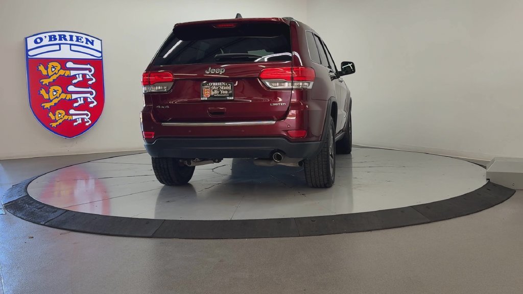 Used 2018 Velvet Jeep Limited image 5