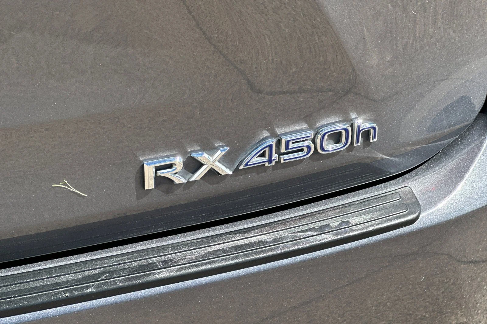 Used 2021 Gray Pearl Lexus 450h image 21