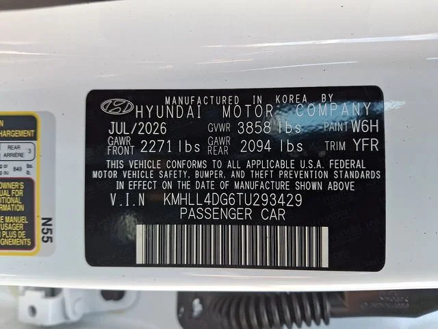 New 2026 White Hyundai SE image 15