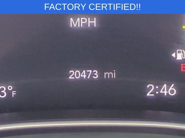 Used 2025 White Chrysler Limited image 14