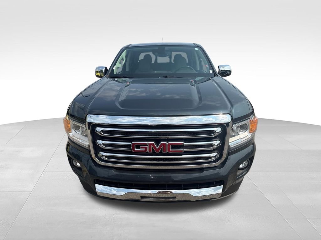 Used 2018 Gray GMC SLT image 8