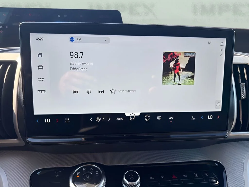 Used 2025 White Ford Active image 18
