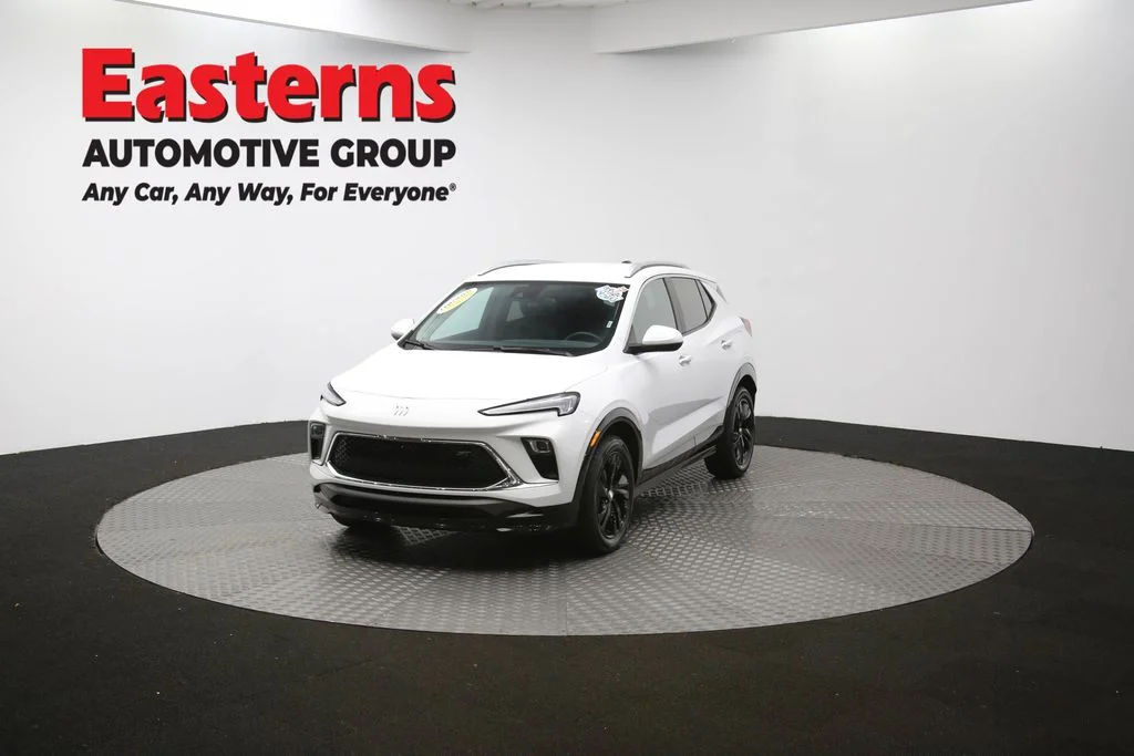 Used 2024 White Buick Sport Touring image 53