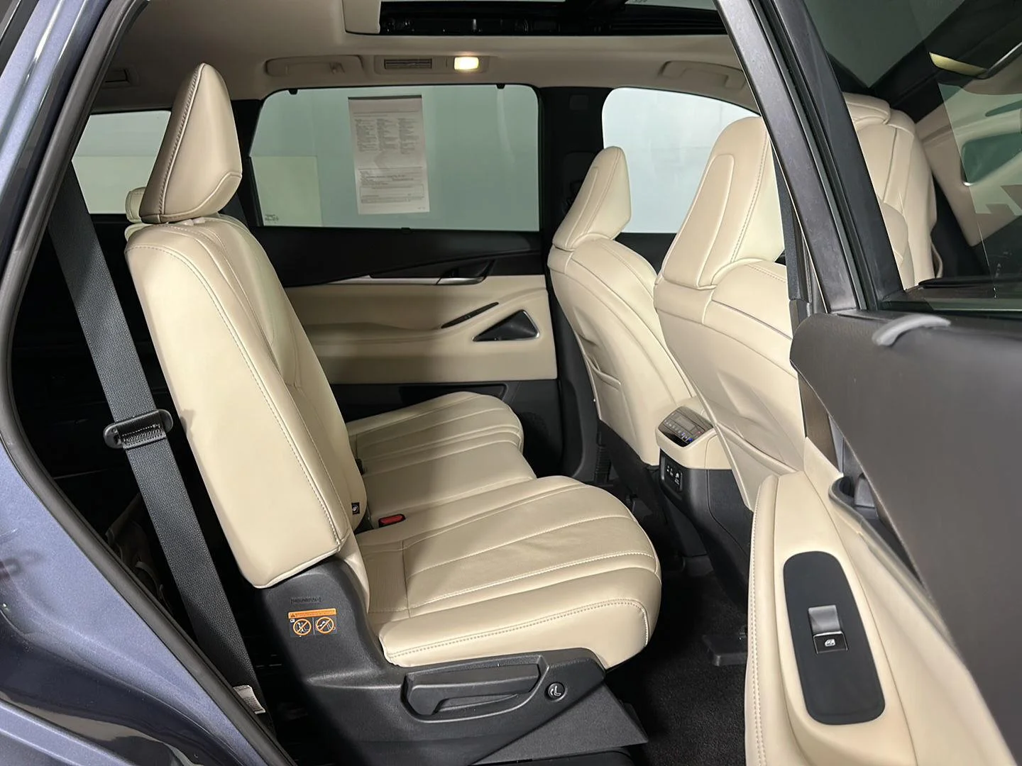 Used 2023 Moonbow Blue INFINITI SENSORY image 35