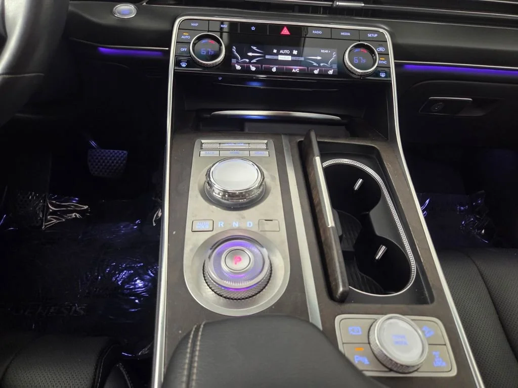 2024 GENESIS GV80 - Photo 13